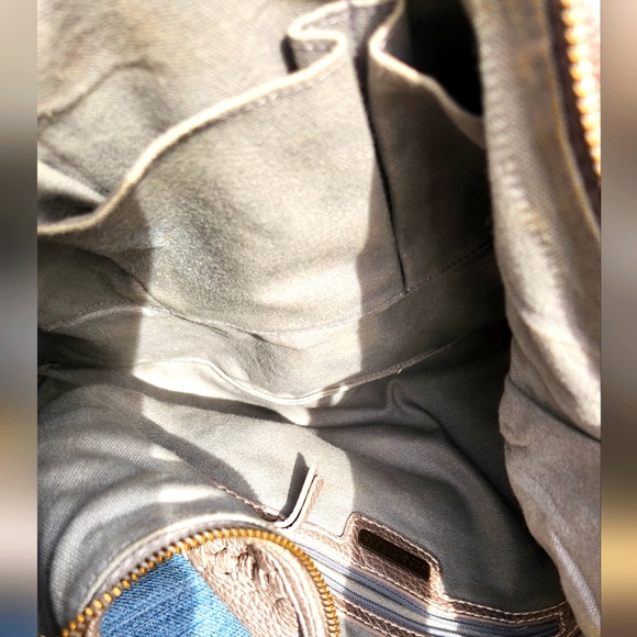 Isabella Fiore purse in pristine condition! - Picture 4 of 11